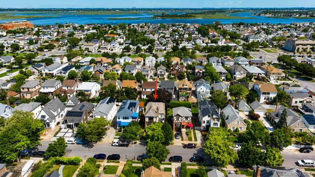 439 W Olive Street, Long Beach, NY 11561