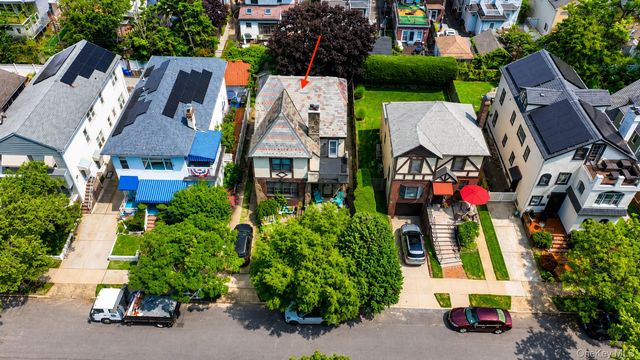 439 W Olive Street, Long Beach, NY 11561
