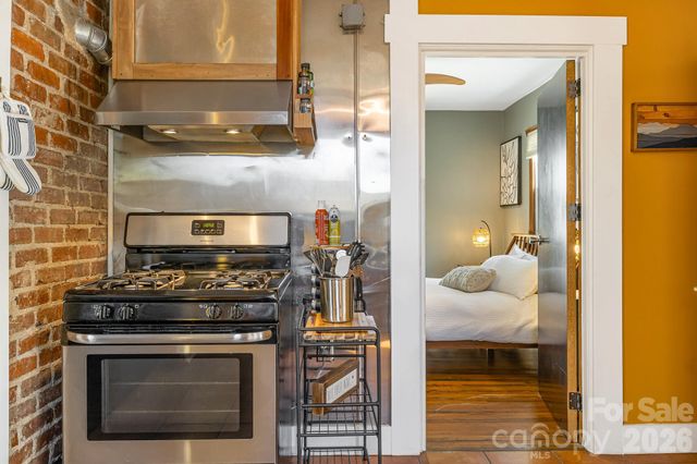 144 Clingman Avenue, Asheville, NC 28801