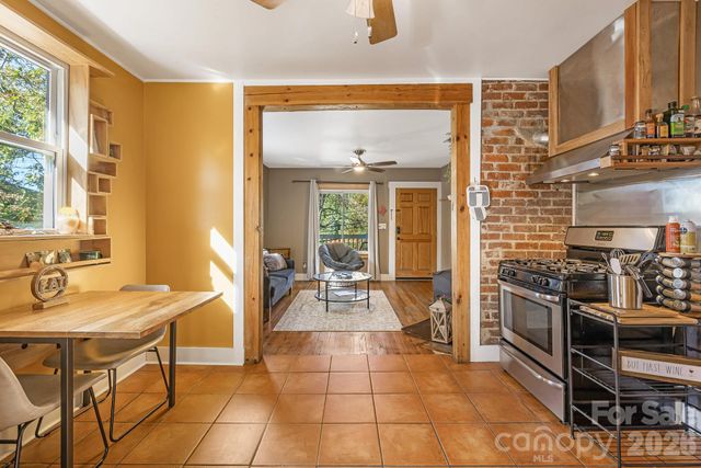 144 Clingman Avenue, Asheville, NC 28801