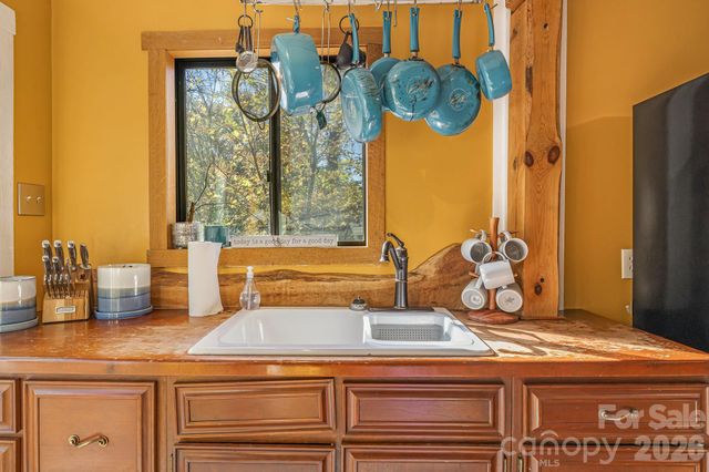 144 Clingman Avenue, Asheville, NC 28801