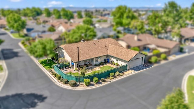 2195 Brigadoon Walk, Manteca, CA 95336