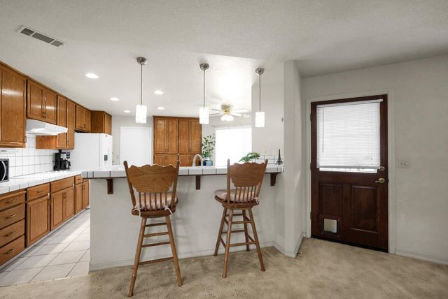 2195 Brigadoon Walk, Manteca, CA 95336