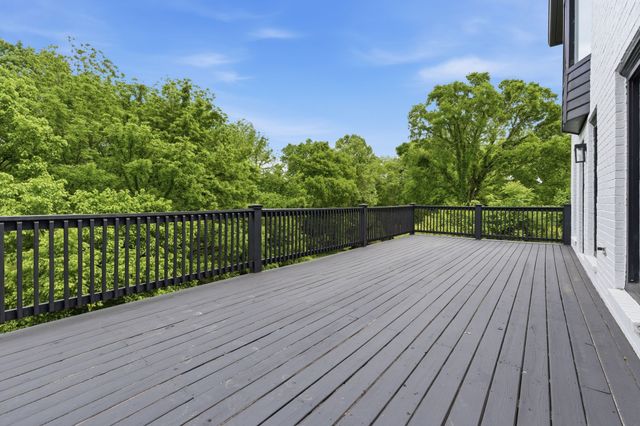527 Cumberland Hills Dr, Hendersonville, TN 37075