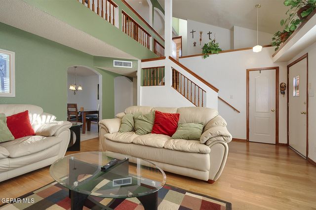 1485 PLAZA VERDE Drive, El Paso, TX 79912