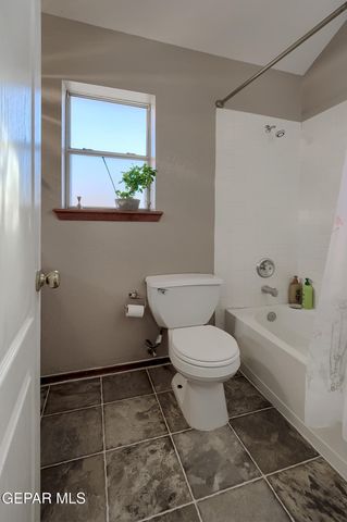 1485 PLAZA VERDE Drive, El Paso, TX 79912