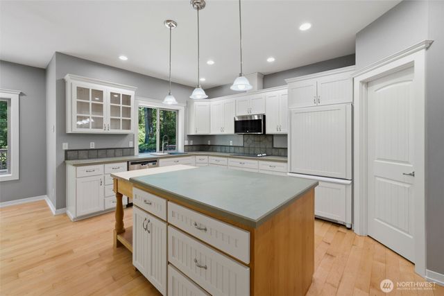 11417 Cedar Grove Street NW, Gig Harbor, WA 98329