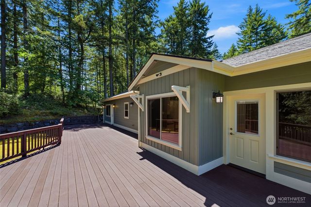 11417 Cedar Grove Street NW, Gig Harbor, WA 98329