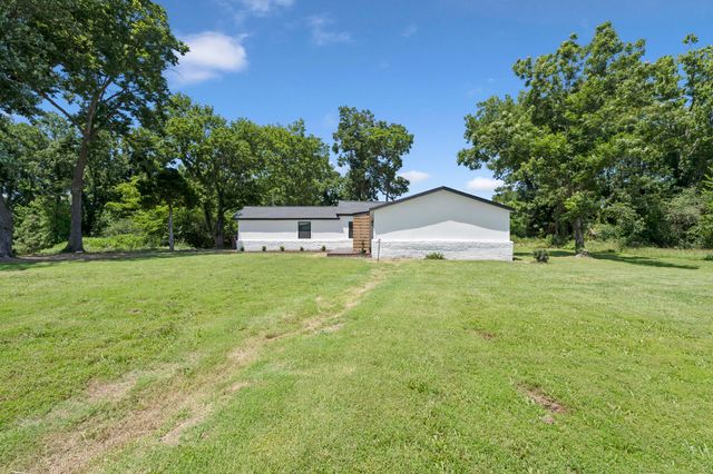 903 W 7th Street, Grove, OK 74344