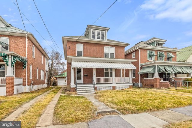 320 E PICCADILLY ST, Winchester, VA 22601