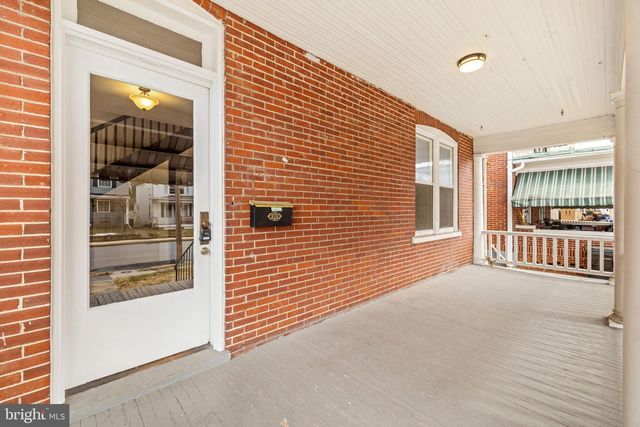 320 E PICCADILLY ST, Winchester, VA 22601