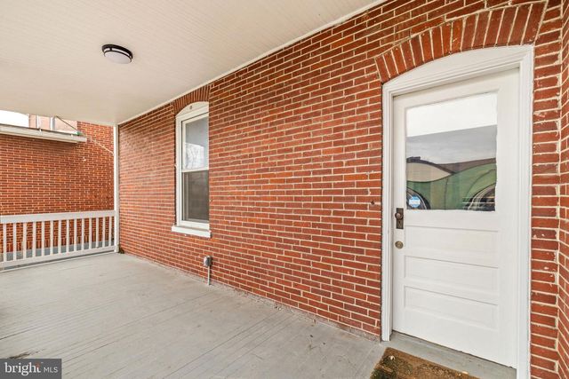 320 E PICCADILLY ST, Winchester, VA 22601