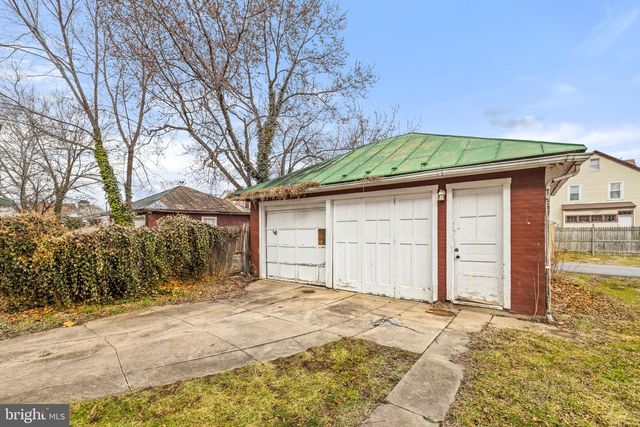 320 E PICCADILLY ST, Winchester, VA 22601