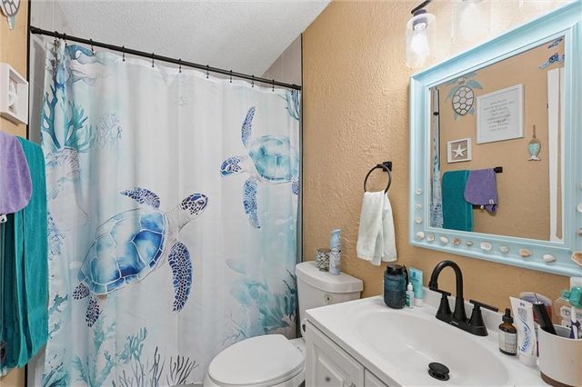 8630 James A. Reed Road, Raytown, MO 64138