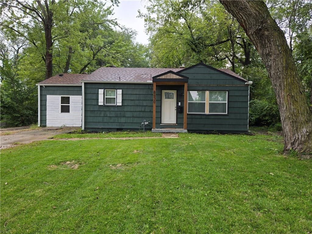 8630 James A. Reed Road, Raytown, MO 64138
