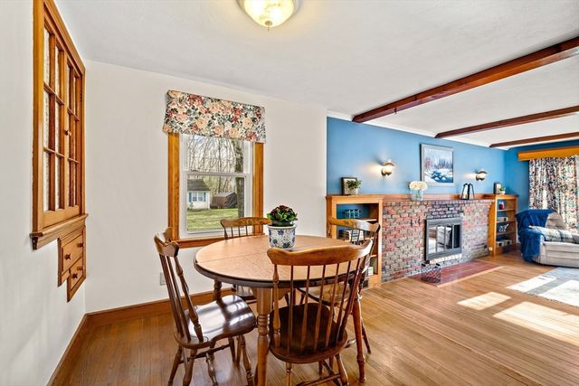 1 Ledgewood Rd, Wilmington, MA 01887