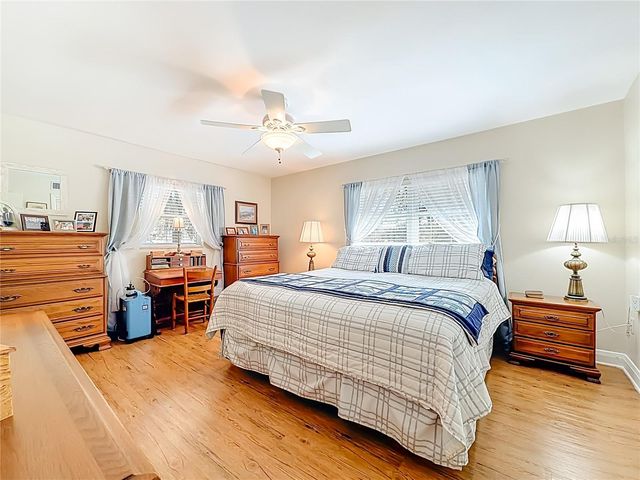 143 E LEMON STREET, Lady Lake, FL 32159