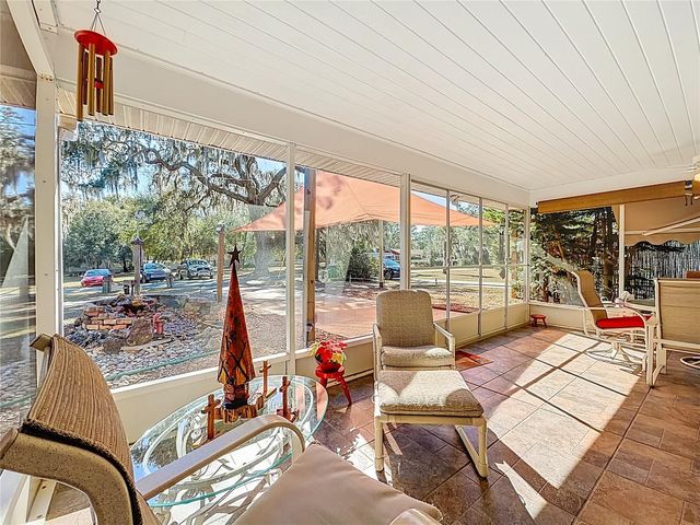 143 E LEMON STREET, Lady Lake, FL 32159