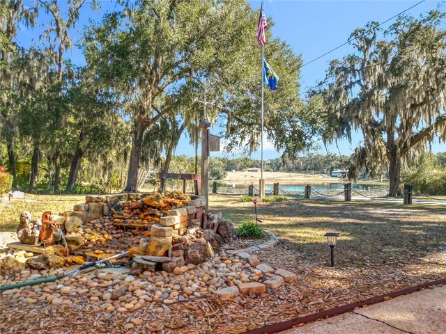 143 E LEMON STREET, Lady Lake, FL 32159