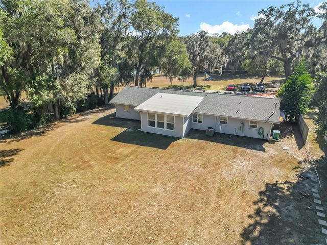 143 E LEMON STREET, Lady Lake, FL 32159
