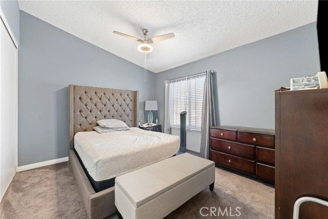 11557 Oakwood, Fontana, CA 92337