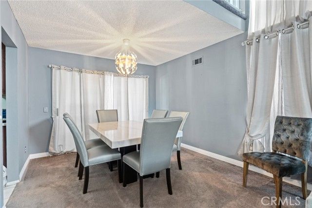 11557 Oakwood, Fontana, CA 92337