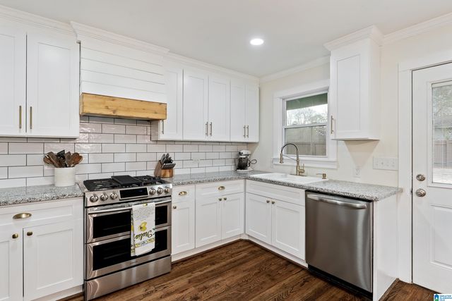 3213 MONTE VERDE CIRCLE, Hoover, AL 35216