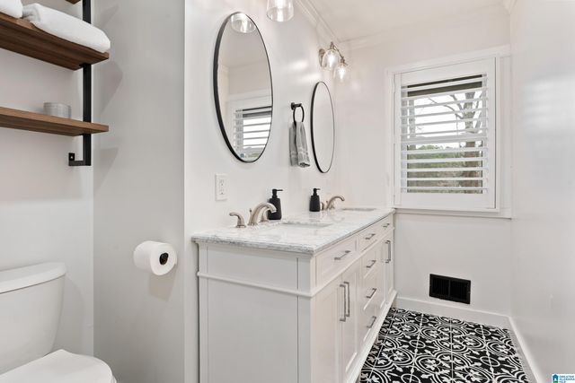 3213 MONTE VERDE CIRCLE, Hoover, AL 35216