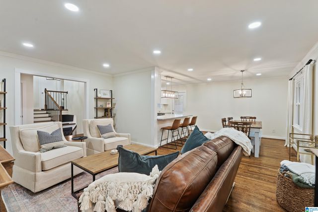 3213 MONTE VERDE CIRCLE, Hoover, AL 35216