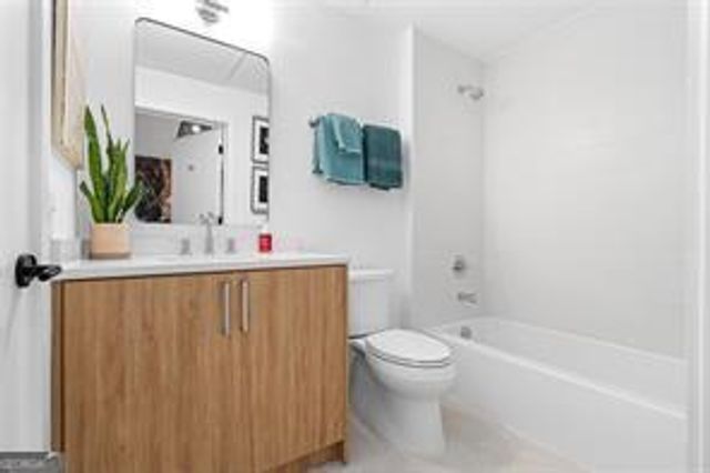 567 Ponce de Leon Avenue 405, Atlanta, GA 30308