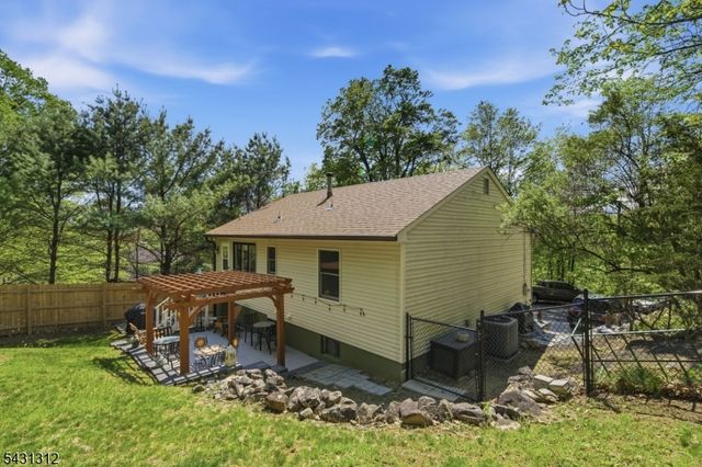 414 Macopin Rd, West Milford Twp., NJ 07480