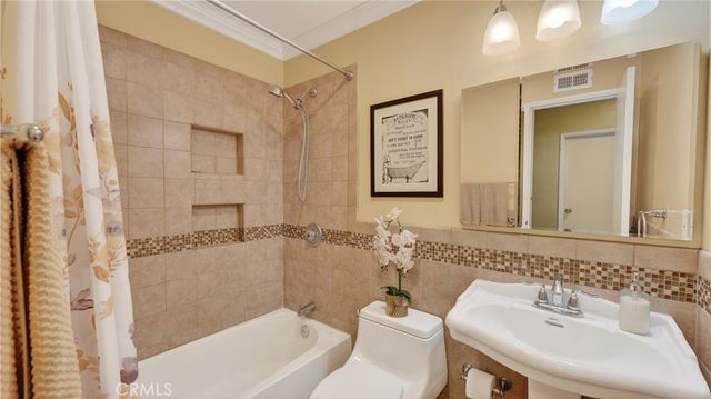 1726 E Autumn, West Covina, CA 91791