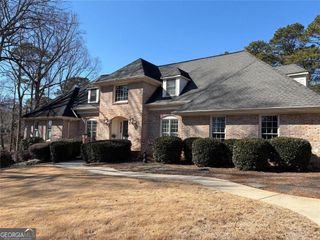 1854 Kanawha Drive, Smoke Rise, GA 30087