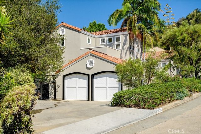 1040 Hillcroft Road, Glendale, CA 91207