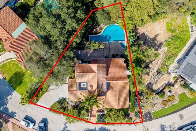 1040 Hillcroft Road, Glendale, CA 91207