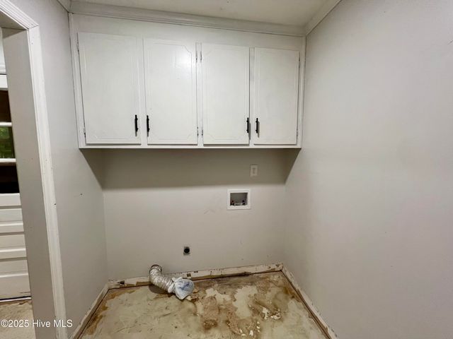 210 Briarwood Lane, New Bern, NC 28560