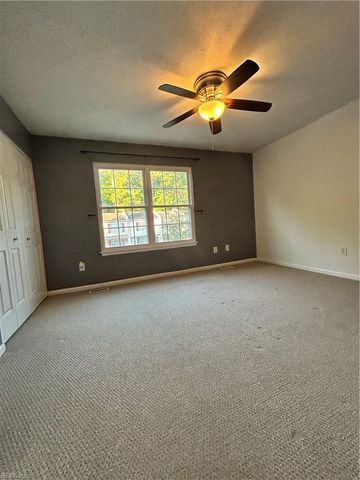 42 Otsego DR, Newport News, VA 23602