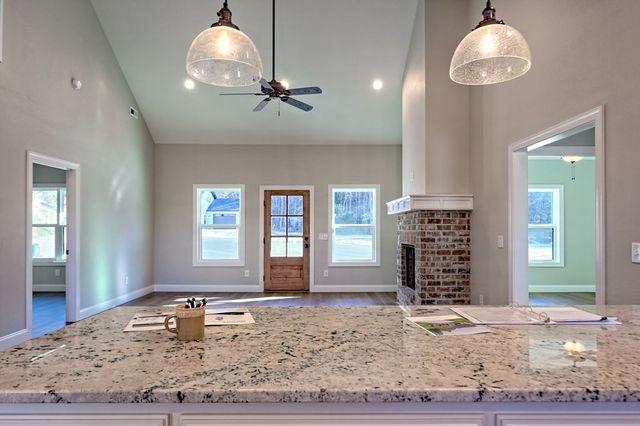 83 Mctyeire Drive, Young Harris, GA 30582