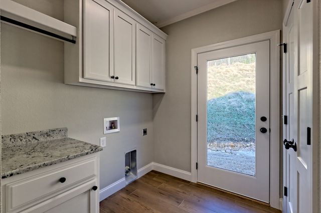 83 Mctyeire Drive, Young Harris, GA 30582