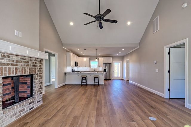 83 Mctyeire Drive, Young Harris, GA 30582