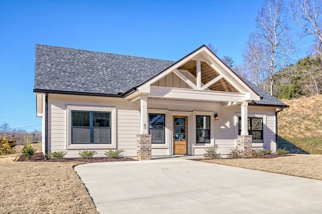 83 Mctyeire Drive, Young Harris, GA 30582