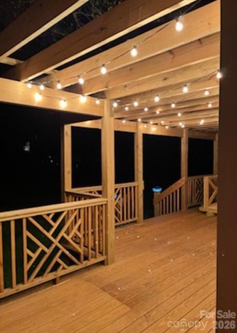 5111 Stockbridge Drive, Mount Holly, NC 28120