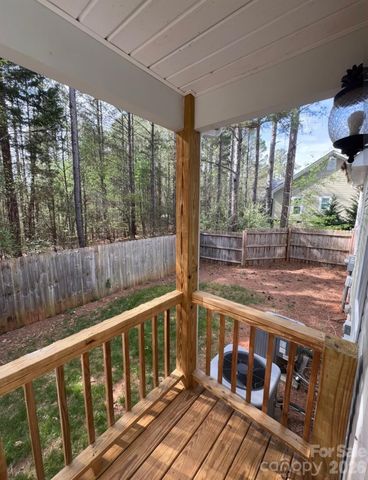 5111 Stockbridge Drive, Mount Holly, NC 28120