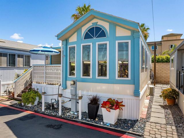 900 N Cleveland Street 68, Oceanside, CA 92054