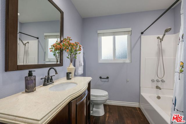 6652 Buttonwood Avenue, Oak Park, CA 91377