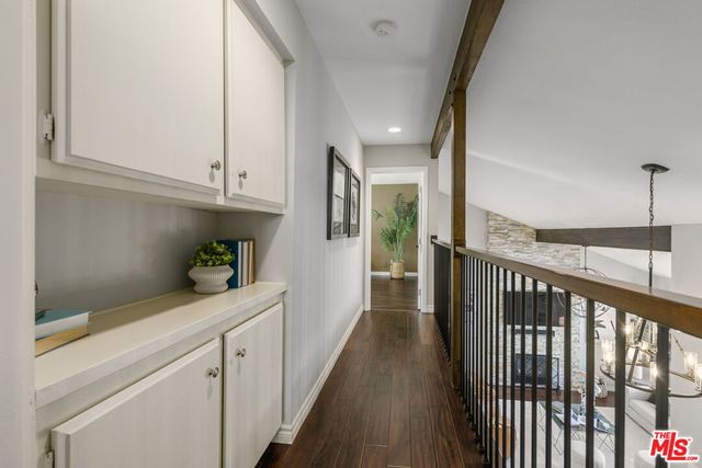 6652 Buttonwood Avenue, Oak Park, CA 91377