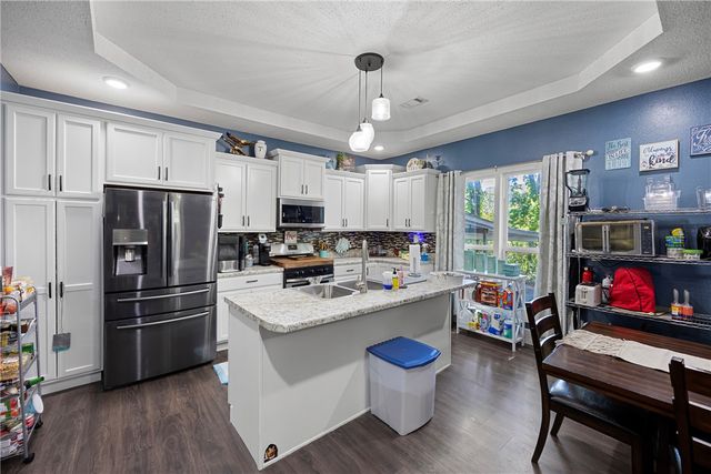 102 S Seminary Street, Lamar, AR 72846