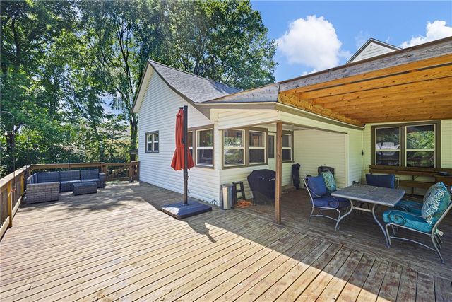 102 S Seminary Street, Lamar, AR 72846