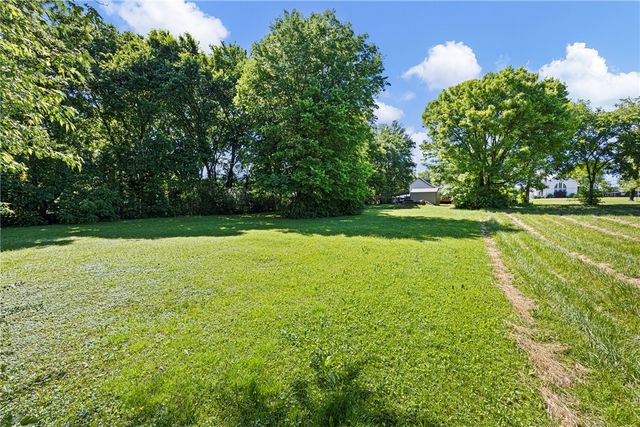 102 S Seminary Street, Lamar, AR 72846