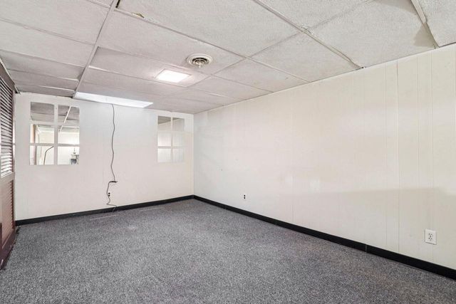 1308 E Tripoli AVENUE, Milwaukee, WI 53207